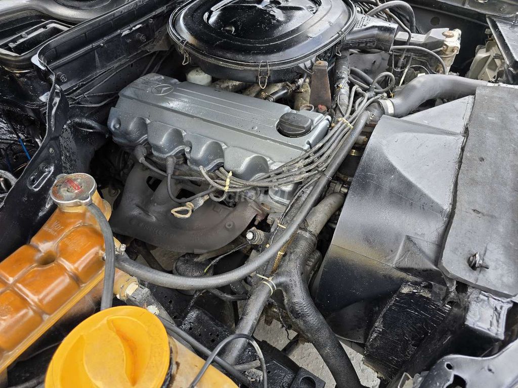 mec cổ w124 E230 cực hiếm. số sàn. bình xăng con... Mua bán Ô tô tại Quận Cái Răng Cần Thơ được đăng bởi NGON lành hình 10