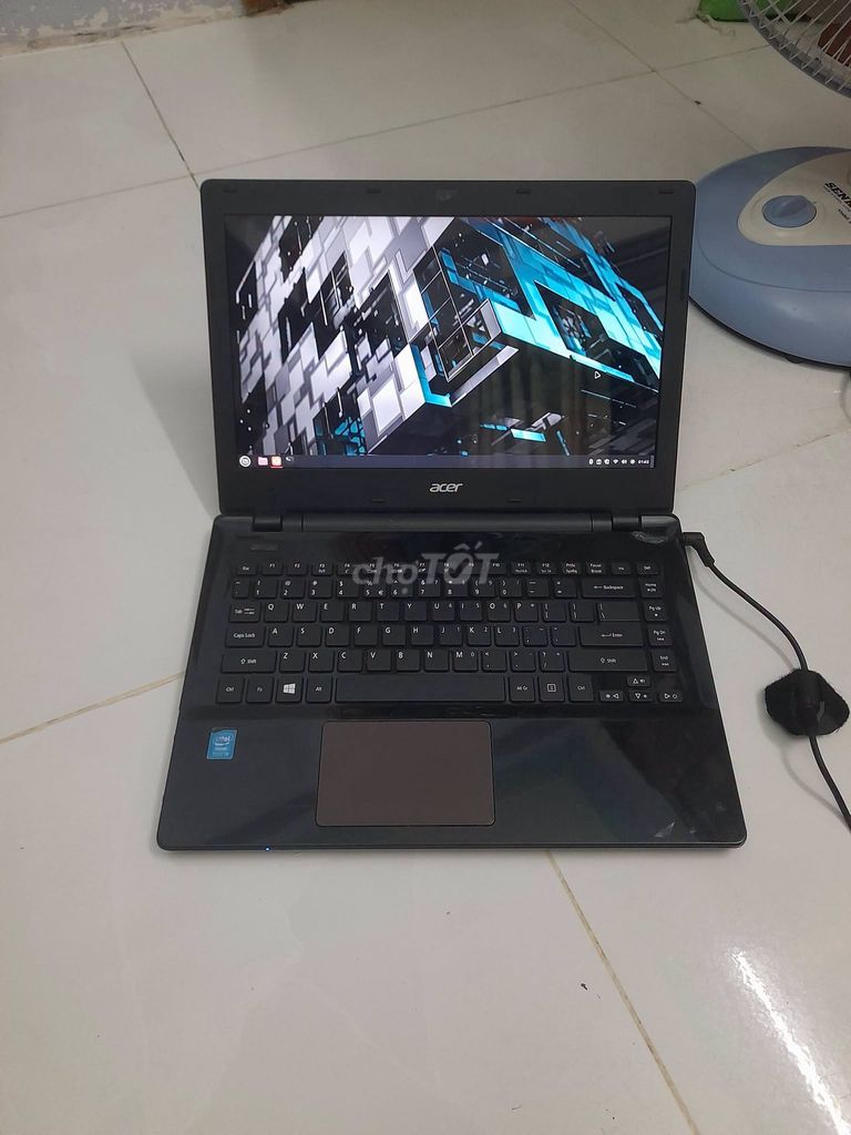 Acer Aspire E5-471 i3-4005U 14 inch 4GB/120GB Đen. Mua bán Laptop tại Quận 8 Tp Hồ Chí Minh được đăng bởi Hội Đồ Điện Tử hình 1