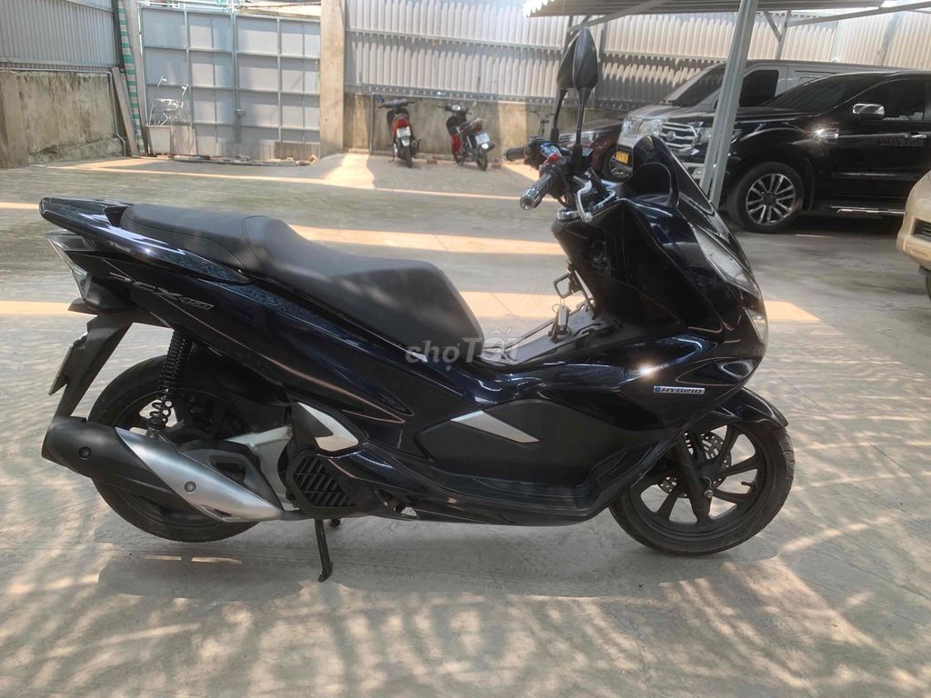 HONDA PCX 150 xăng điện đăng ký 2021 bstp