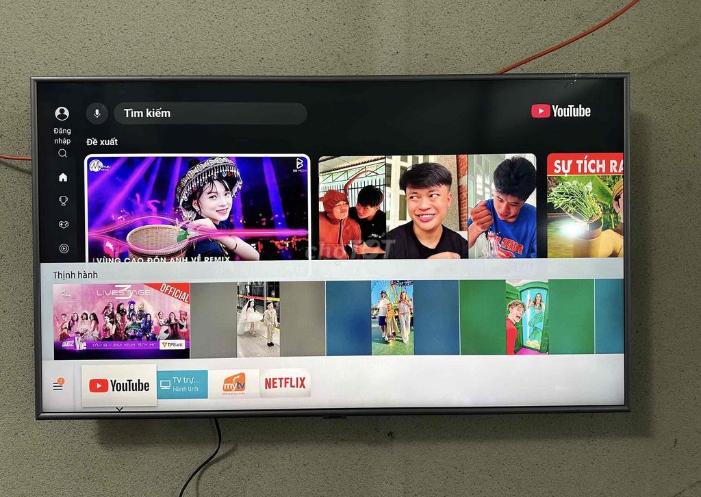 Tivi Samsung 50 inch màn 4K có remote nói. Mua bán Tivi, Âm thanh tại Thành phố Buôn Ma Thuột Đắk Lắk được đăng bởi Thanh Dat Tivi 79 hình 1