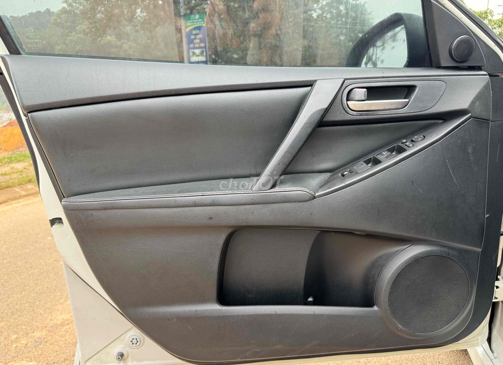 Mazda 3 2010 Trắng. Mua bán Ô tô tại Huyện Sóc Sơn Hà Nội được đăng bởi Anh Chiến hình 4