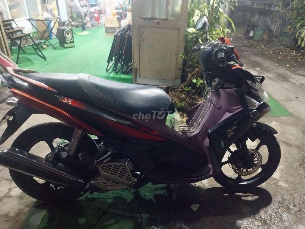 Yamaha Nouvo 5 Cam Đen Tím Đã sử dụng. Mua bán Xe máy tại Thành phố Thủ Đức Tp Hồ Chí Minh được đăng bởi ĐỨC DŨNG SUỐI TIÊN hình 2