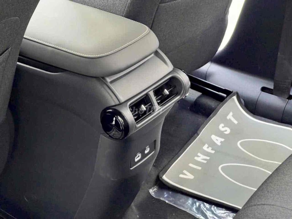 VinFast Limo Green 2025. Mua bán Ô tô tại Thành phố Thủ Dầu Một Bình Dương được đăng bởi VINFAST THỦ DẦU MỘT hình 5