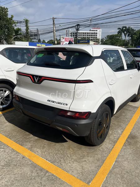 VinFast VF5 đủ màu giao ngay. Mua bán Ô tô tại Quận Long Biên Hà Nội được đăng bởi Mr Núi Subaru Giải Phóng  hình 3