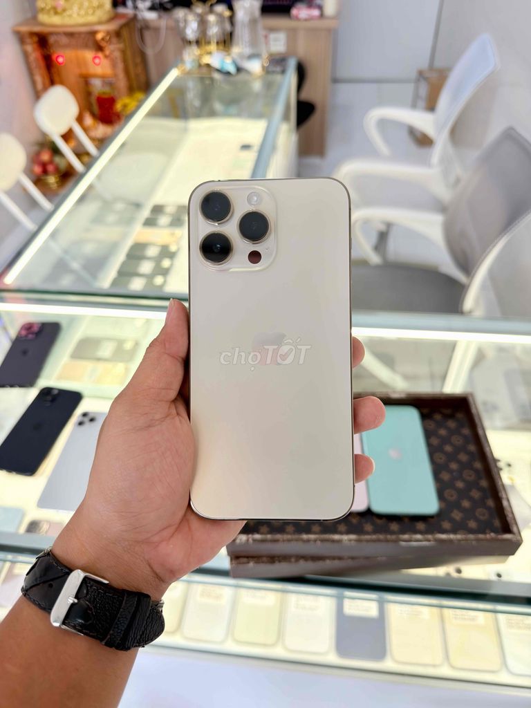 Apple iPhone 14 Pro Max 128GB Vàng 100%. Mua bán Điện thoại tại Thành phố Long Xuyên An Giang được đăng bởi Lý Apple hình 1
