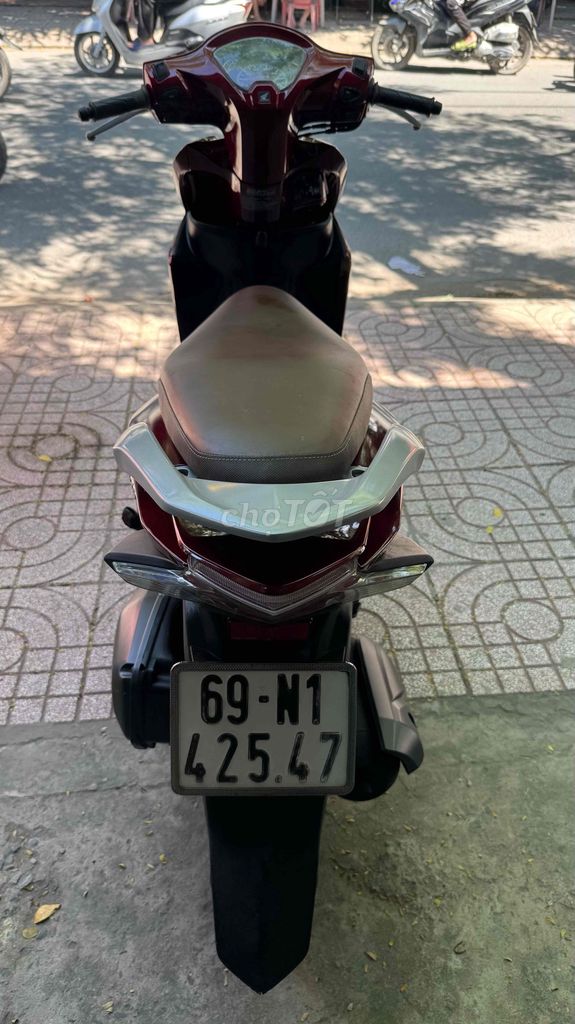 HONDA VISION 2017 gtdd (cccd chủ). Mua bán Xe máy tại Huyện Bình Chánh Tp Hồ Chí Minh được đăng bởi nguyễn Hồng chuyên xe máy cũ  hình 6