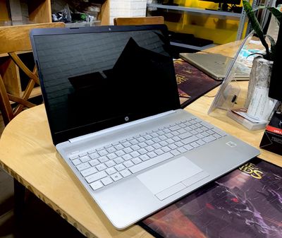 HP Laptop 15s i3-1005G1/8GB/256G 15.6 Inch Full HD