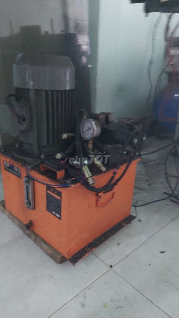 Máy bơm thủy lực Kim loại Cam. Mua bán Đồ chuyên dụng, Giống nuôi trồng tại Thành phố Đồng Xoài Bình Phước được đăng bởi bùi đình hậu hình 1