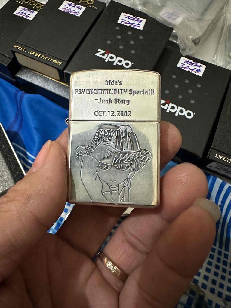 zippo cổ