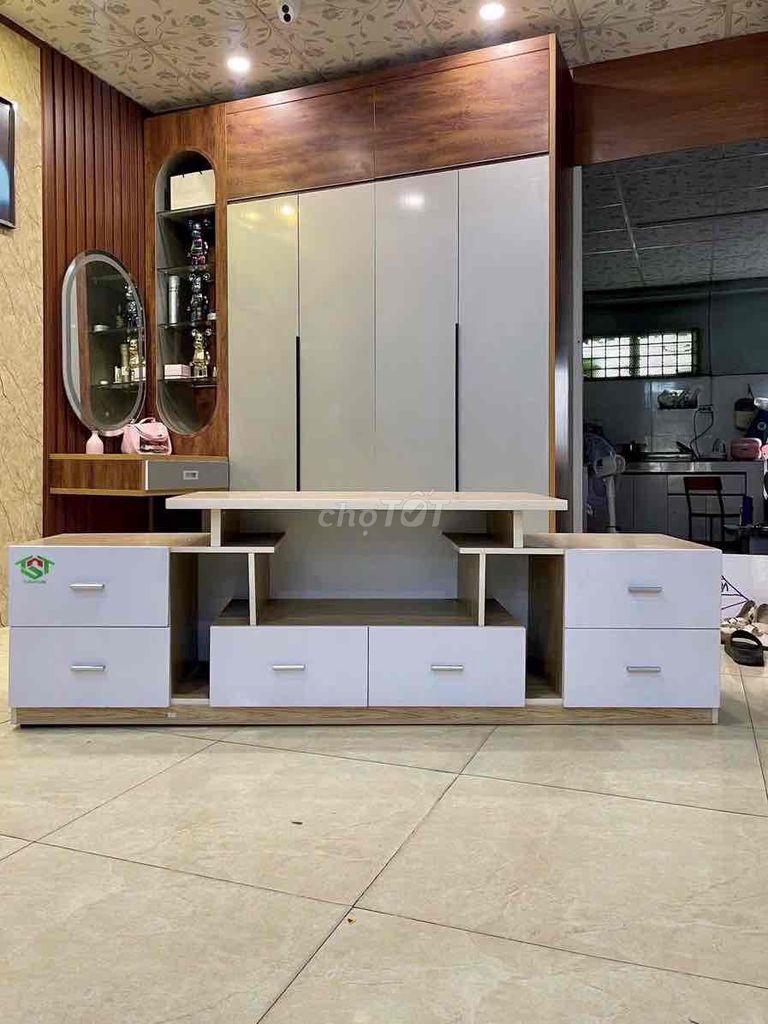 Kệ tivi nhựa trắng nâu gỗ mẫu đơn giản. Mua bán Tủ, kệ gia đình tại Quận Thanh Khê Đà Nẵng được đăng bởi Xưởng sx nội thất nhựa ĐL và gỗ cn TST số 1 tại ĐN hình 1