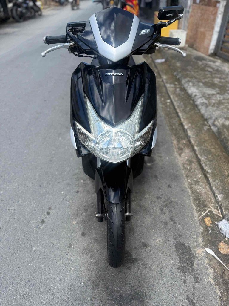 Airblade Fi 2010 GÓP CẦN CCCD ĐỦ 18t TRẢ TRƯỚC 0₫. Mua bán Xe máy tại Quận Ninh Kiều Cần Thơ được đăng bởi XE MÁY HOÀNG YẾN hình 3