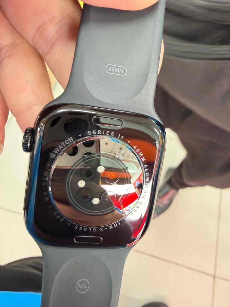 Apple Watch Series 11 Đen 46mm. Mua bán Thiết bị đeo thông minh tại Huyện Trảng Bàng Tây Ninh được đăng bởi Luân hình 1