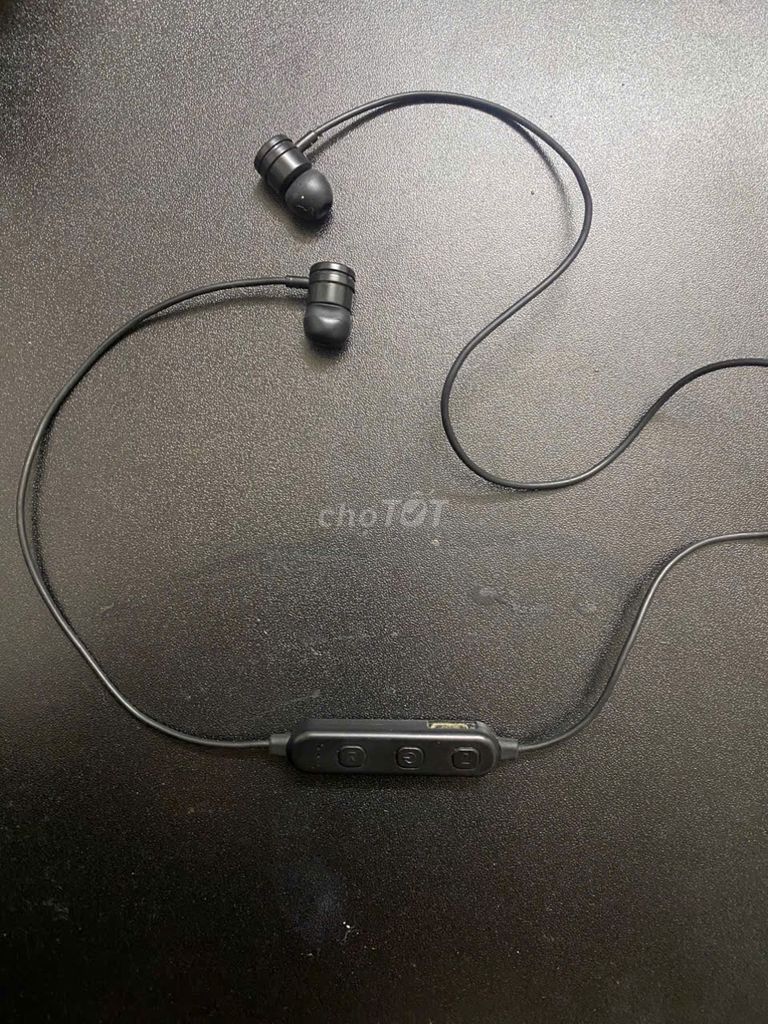Tai nghe Bluetooth Daiso BT008 Đen Nhật. Mua bán Tivi, Âm thanh tại Quận Bắc Từ Liêm Hà Nội được đăng bởi Đức Đỗ hình 1