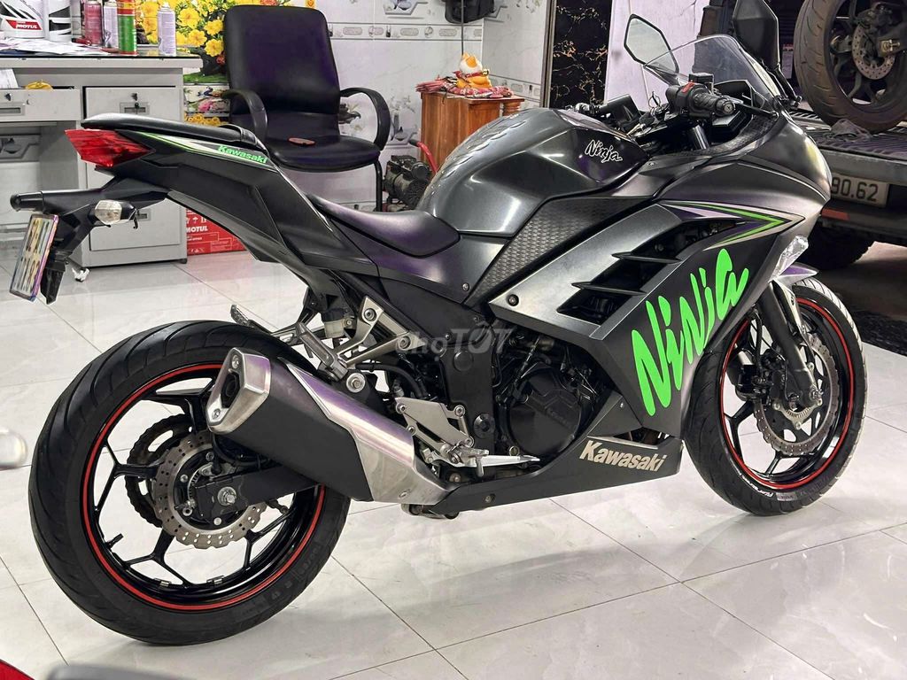 🏷️Kawasaki Ninja 300🏷️ Biển 62 2018 Chính Chủ 20km. Mua bán Xe máy tại Quận 5 Tp Hồ Chí Minh được đăng bởi Xe Máy Vinh hình 2