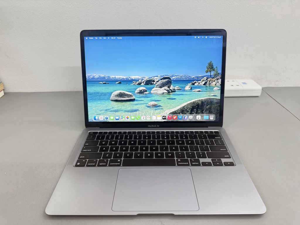 Thanh lý Macbook Air M1, Ram 8GB ,SSD 512GB . Mua bán Laptop tại Quận Cầu Giấy Hà Nội được đăng bởi Hoàng Anh Watch hình 1