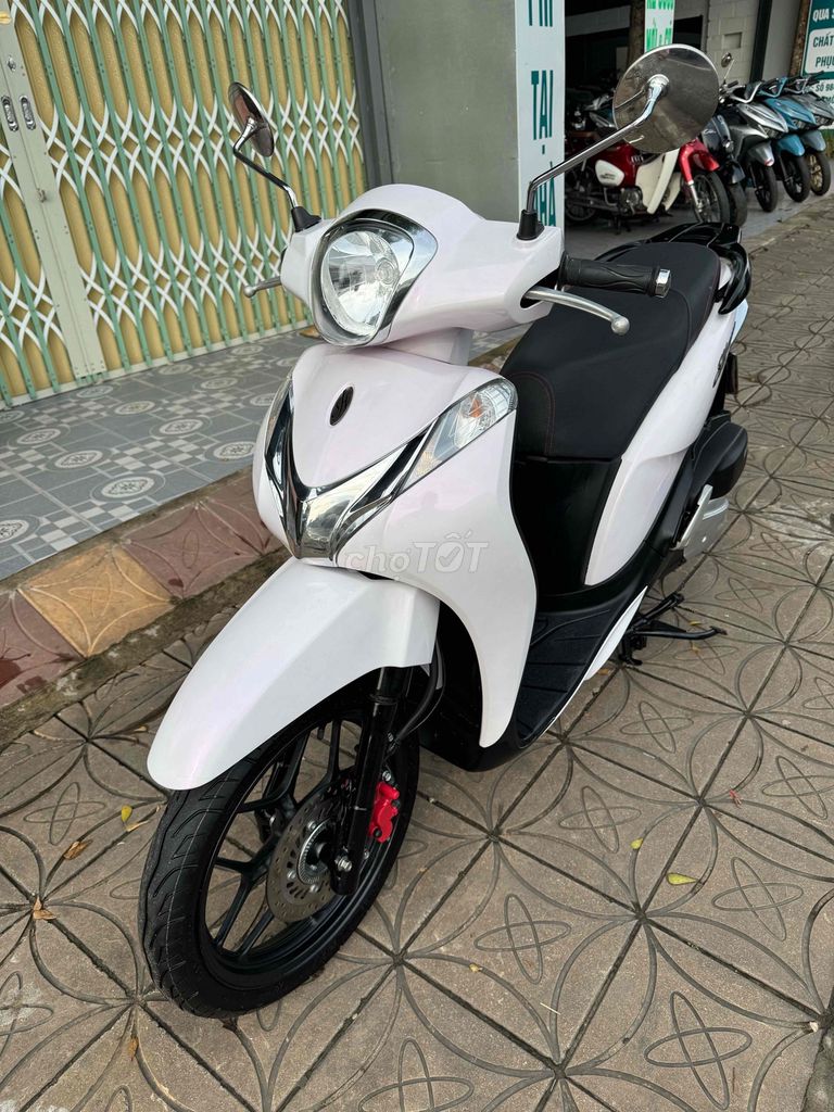 SH Mode 2020 abs trắng ánh tím.. Mua bán Xe máy tại Quận Ô Môn Cần Thơ được đăng bởi Trần Tùng hình 5