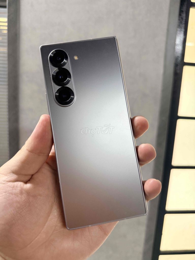 Samsung ZFold6 256GB Bạc Likenew. Mua bán Điện thoại tại Quận Bình Thạnh Tp Hồ Chí Minh được đăng bởi Đạt Mobi hình 1