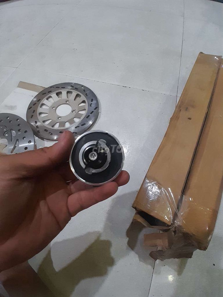 Phụ tùng các lọai. Mua bán Phụ tùng xe tại Huyện Nhà Bè Tp Hồ Chí Minh được đăng bởi nguyen thanh toan hình 1