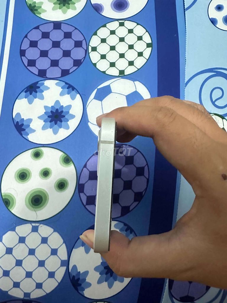 Apple iPhone 12 64GB Trắng. Mua bán Điện thoại tại Huyện Trà Cú Trà Vinh được đăng bởi Trần Minh Hiền hình 1