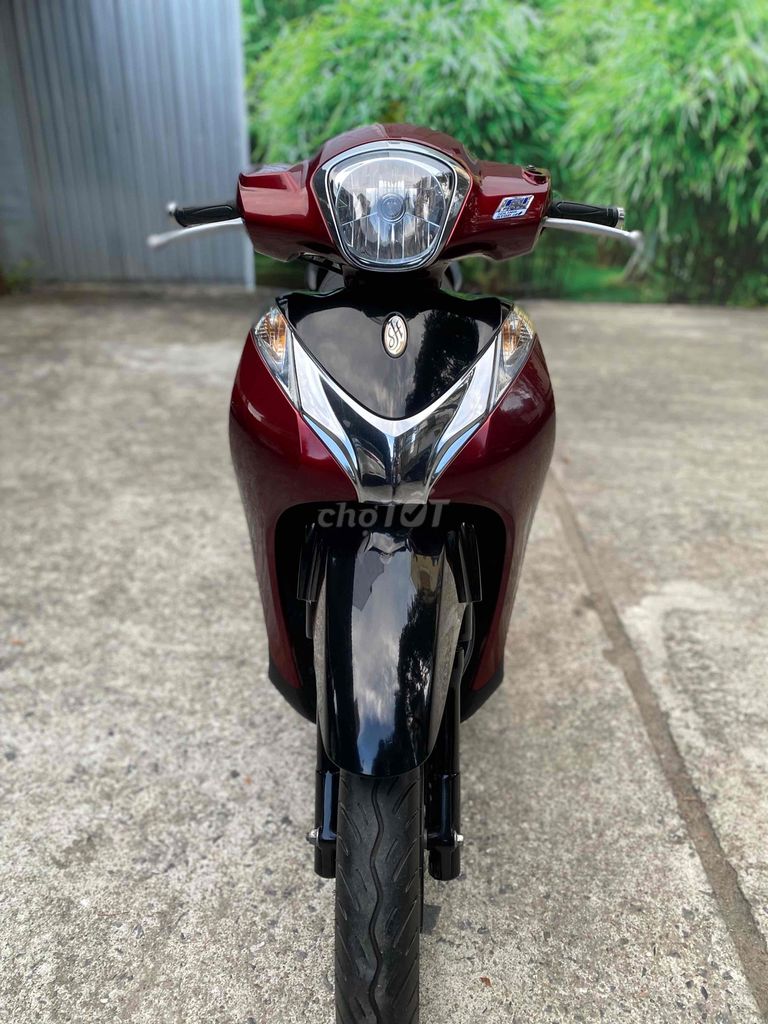 Shmode đỏ đen 17 xe đẹp nguyên rin chính chủ bán. Mua bán Xe máy tại Quận Thanh Khê Đà Nẵng được đăng bởi Long hình 2