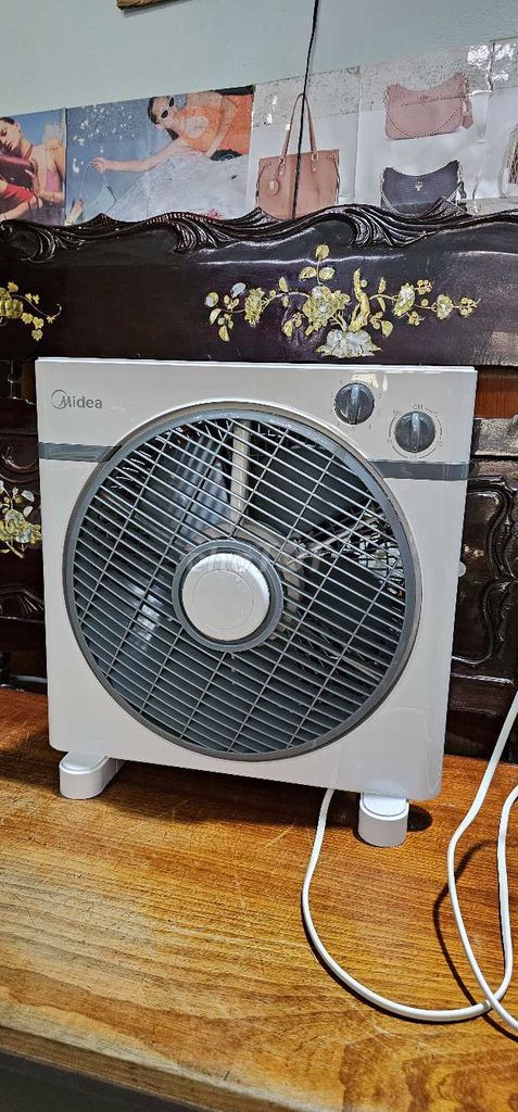 Quạt hộp Midea Trắng Tiết kiệm điện, quạt mới 99%. Mua bán Quạt tại Thành phố Dĩ An Bình Dương được đăng bởi Tên chưa cung cấp hình 1