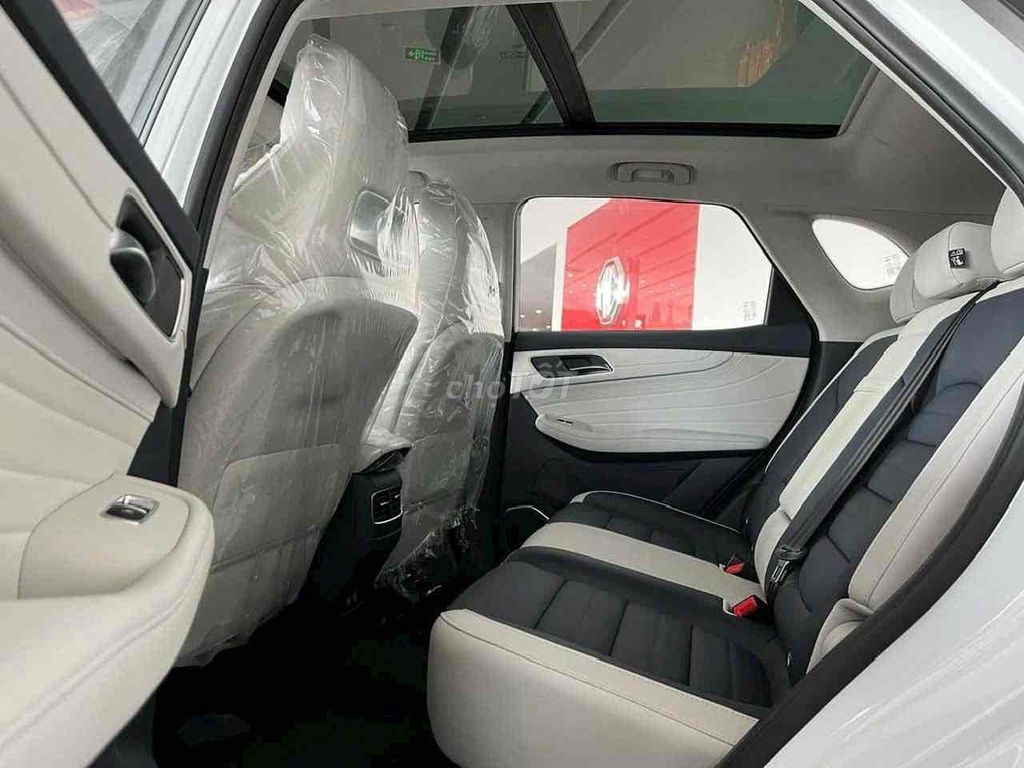 MG HS💥TRẢTRƯỚC 135Triệu❤️‍🔥MIỄN PHÍ TRƯỚCBẠ❤️‍🔥. Mua bán Ô tô tại Quận 6 Tp Hồ Chí Minh được đăng bởi SHOWROOM Ô TÔ MG KINH DƯƠNG VƯƠNG  hình 3