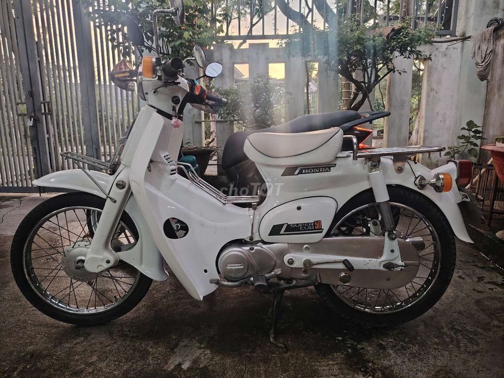 cần bán xe cup. Mua bán Xe máy tại Quận Cẩm Lệ Đà Nẵng được đăng bởi xe đạp hình 2