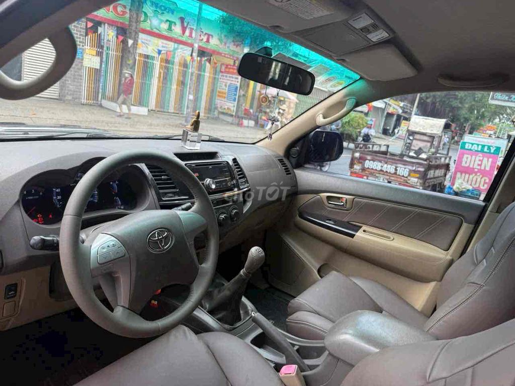 Toyota Fortuner 2016 - 180000 km. Mua bán Ô tô tại Quận 12 Tp Hồ Chí Minh được đăng bởi Nguyễn Thành Tâm hình 6