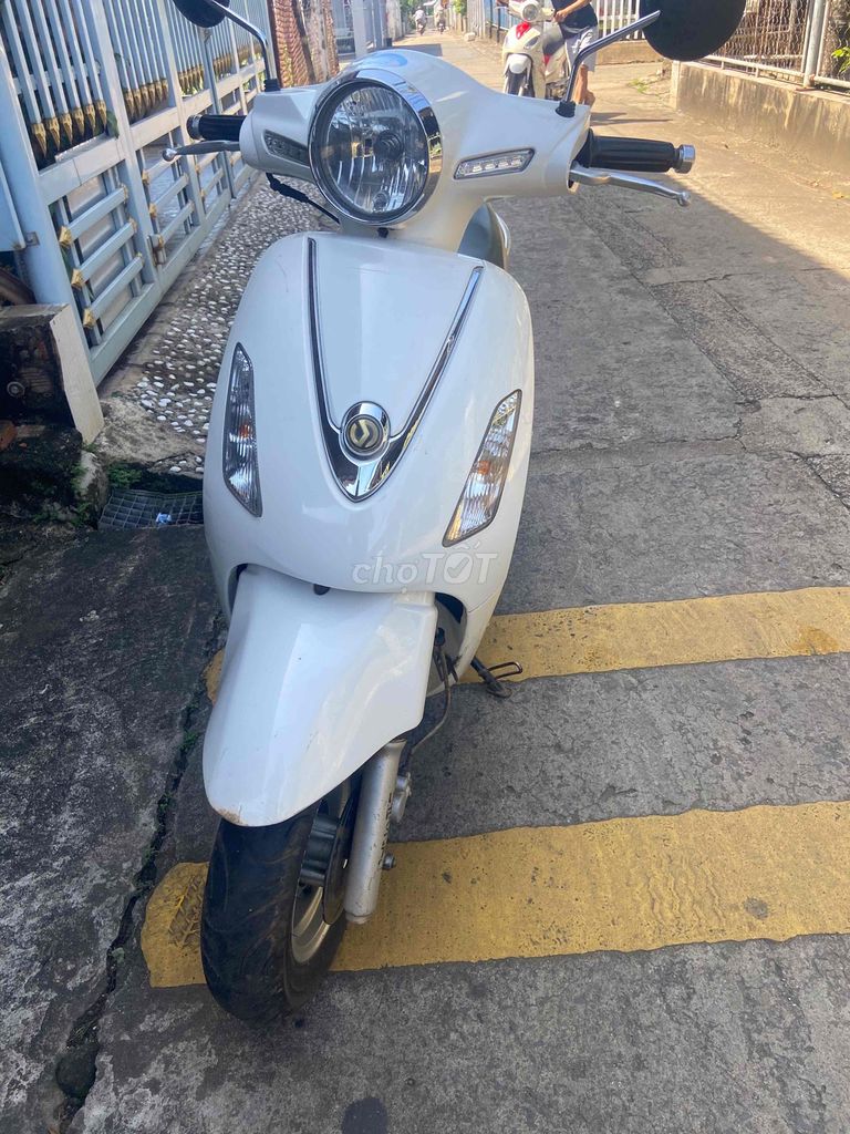 TRẮNG NỮ CÓ 50cc AT 3Tr9 ANG5T900. Mua bán Xe máy tại Huyện Thống Nhất Đồng Nai được đăng bởi CHODONGNAI youtube video hình 8