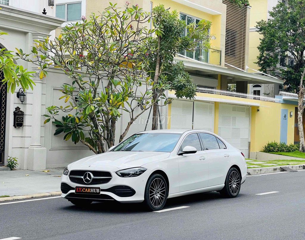 Mercedes Benz C Class 2022 C200 Avantgarde Plus -