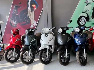 VINFAST KLARA S SẴN CÁC MÀU. Mua bán Xe điện tại Quận 4 Tp Hồ Chí Minh được đăng bởi VinFast Miền Nam hình 1