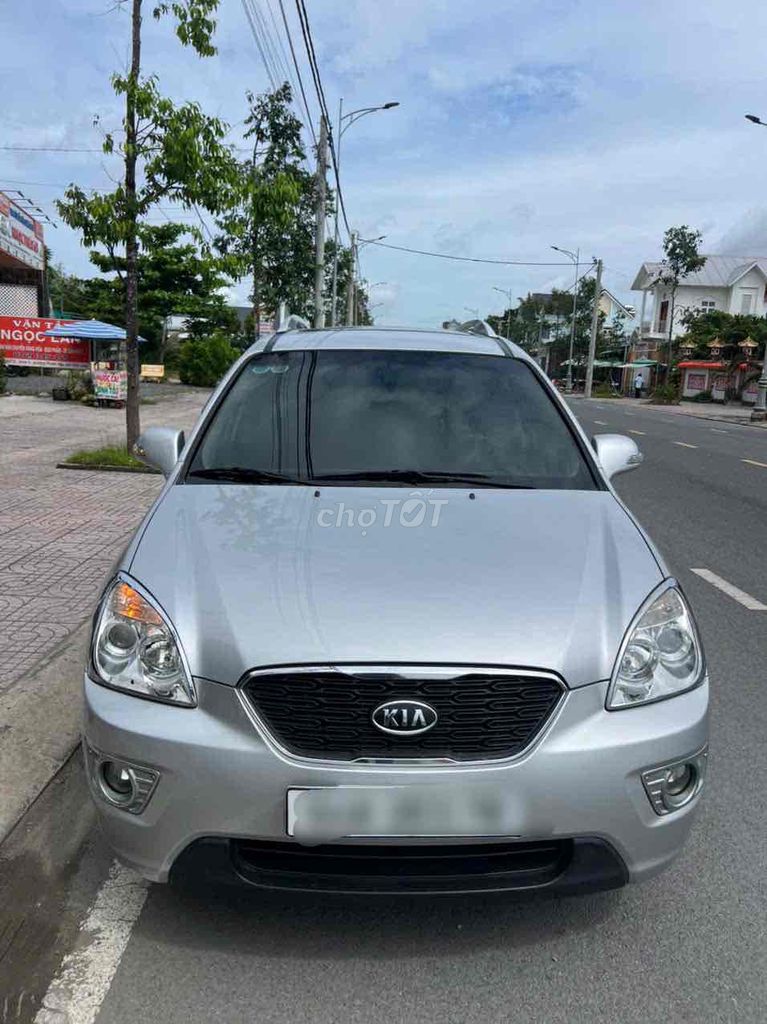 Kia Carens 2011 SX 2.0 AT - 188000 km. Mua bán Ô tô tại Thành phố Vĩnh Long Vĩnh Long được đăng bởi Thuỳ Phan hình 1