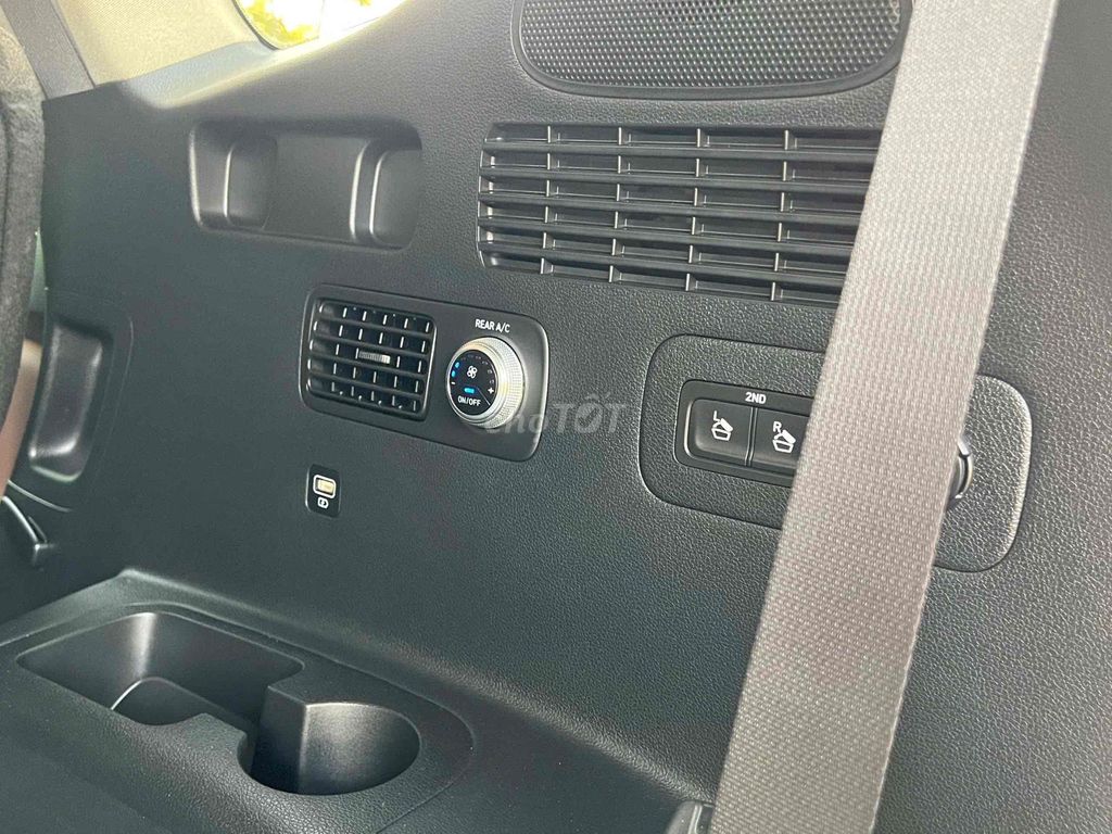 Hyundai SantaFe Tiêu Chuẩn 2.5L sản xuất 2022. Mua bán Ô tô tại Quận Hà Đông Hà Nội được đăng bởi A Huan  hình 12