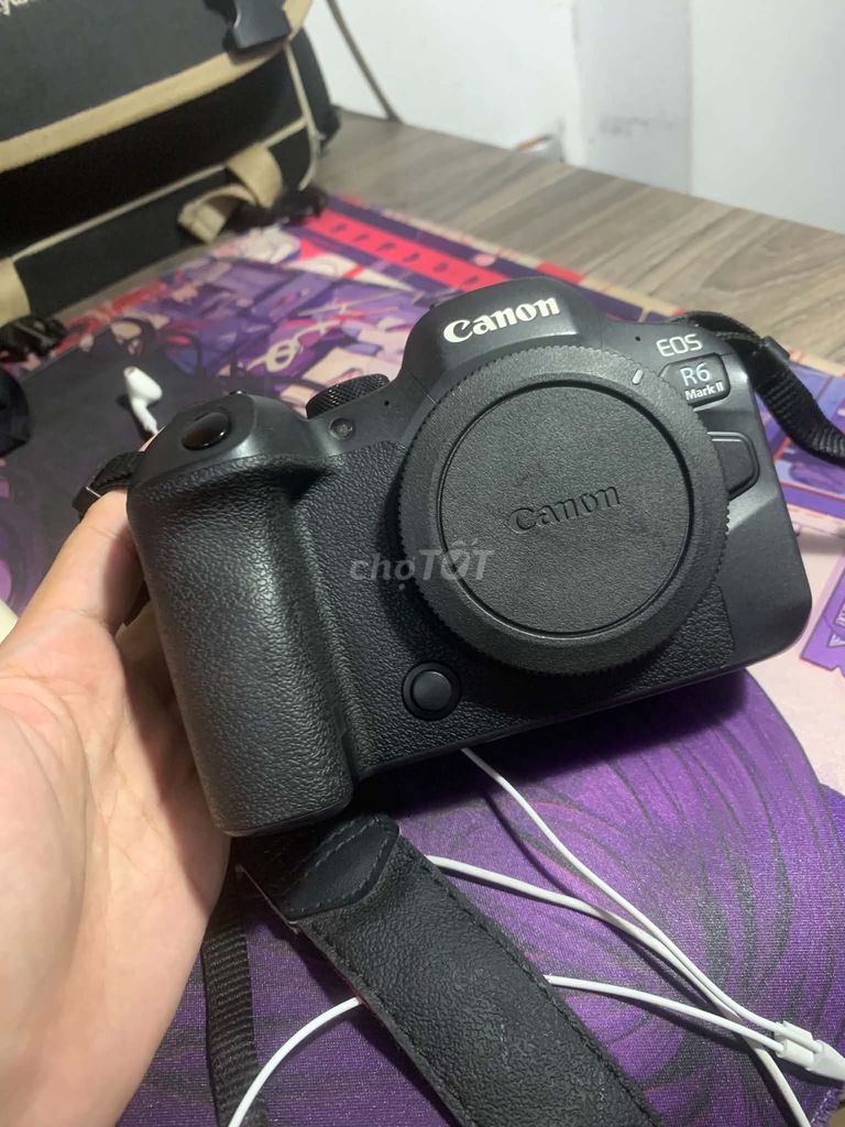 Máy ảnh Canon EOS R6 Mark II. Mua bán Máy ảnh, Máy quay tại Quận Hoàng Mai Hà Nội được đăng bởi Vũ Huy Phước hình 1
