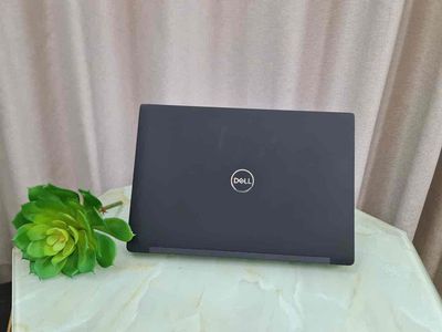 Dell  i7 thế hệ 8 ram 16g ssd 256g mới 99