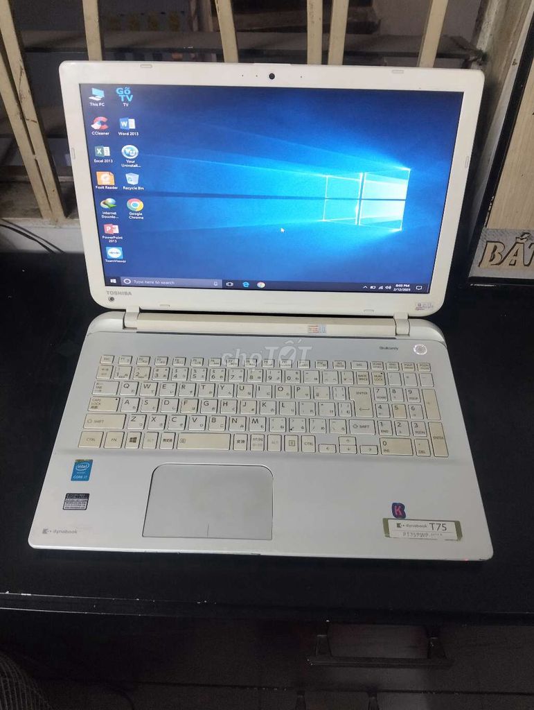 Toshiba T75, Core i7 gen 5, Ram 8G, SSD 240G