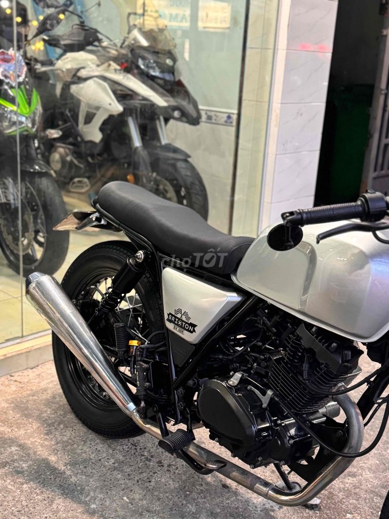 Cần bán Brixton Cafe Race 150 2019 Biển 65 9 chủ. Mua bán Xe máy tại Quận Bình Tân Tp Hồ Chí Minh được đăng bởi Việt Motor Bình Tân hình 3
