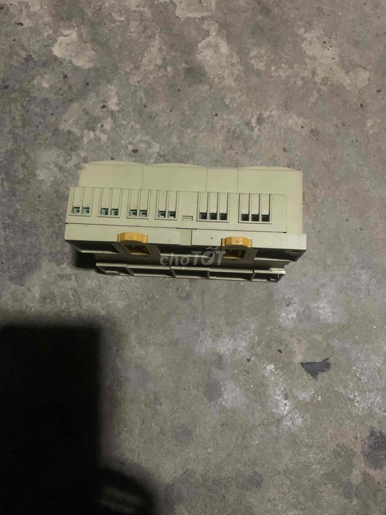 Bộ điều khiển PLC Omron ZEN-20C3DR-D-V2. Mua bán Đồ chuyên dụng, Giống nuôi trồng tại Huyện Tân Trụ Long An được đăng bởi phụ tùng hình 1