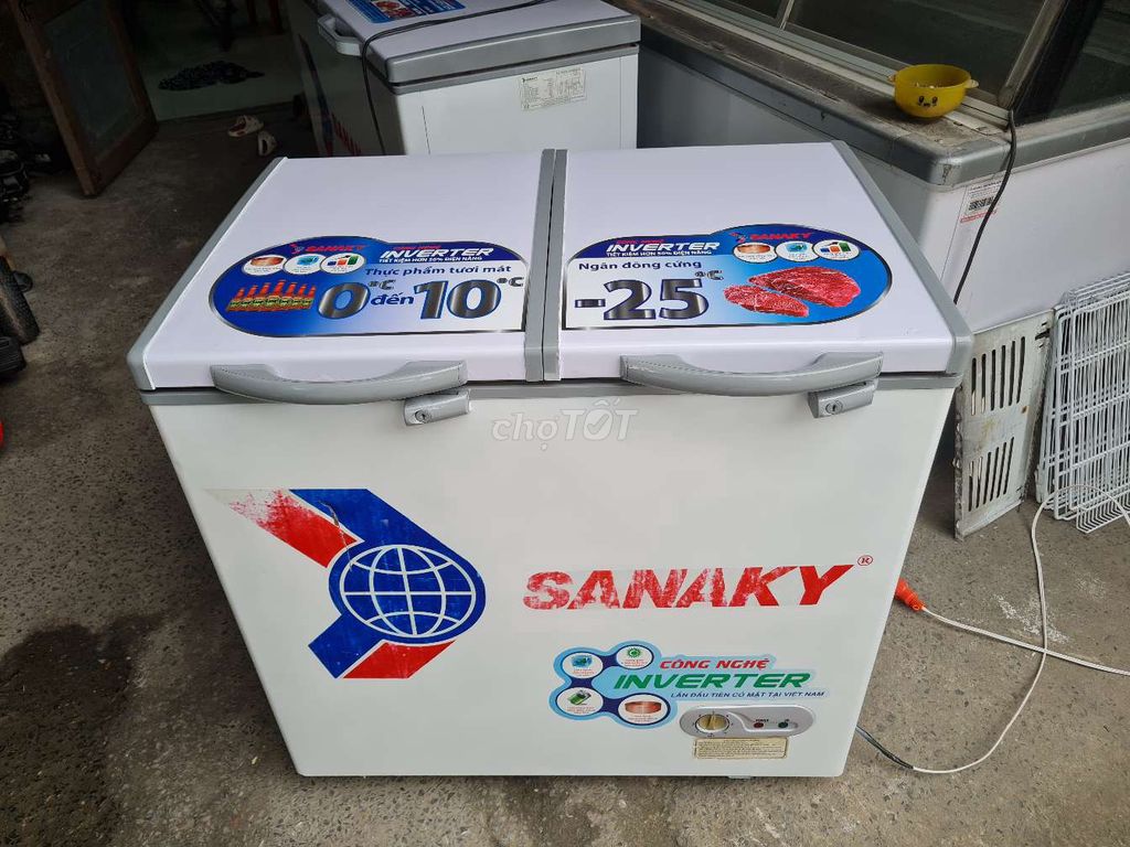 Tủ đông mát sanaky 250L