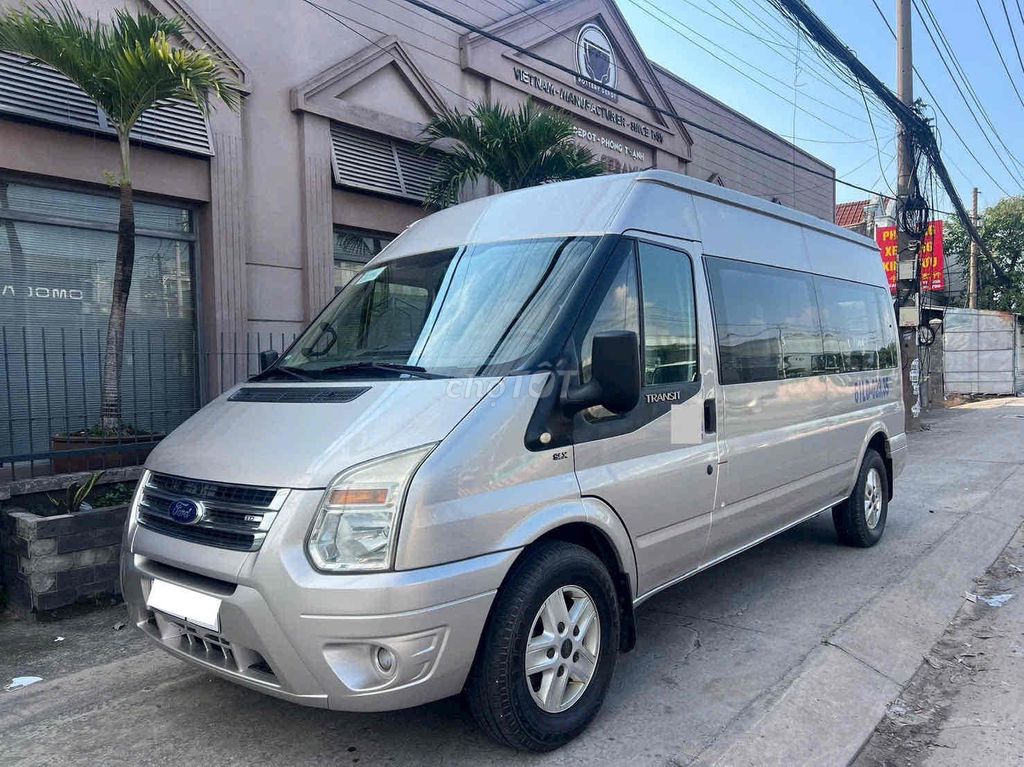 Ford Transit 2015 Luxury xe chở nhân viên đi kỹ. Mua bán Ô tô tại Thành phố Qui Nhơn Bình Định được đăng bởi Ngọc Hà hình 2