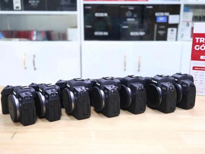 Canon RP,R  ngoại hình từ khá đến đẹp keng từ13tr5. Mua bán Máy ảnh, Máy quay tại Thành phố Thủ Dầu Một Bình Dương được đăng bởi Chinh Lee