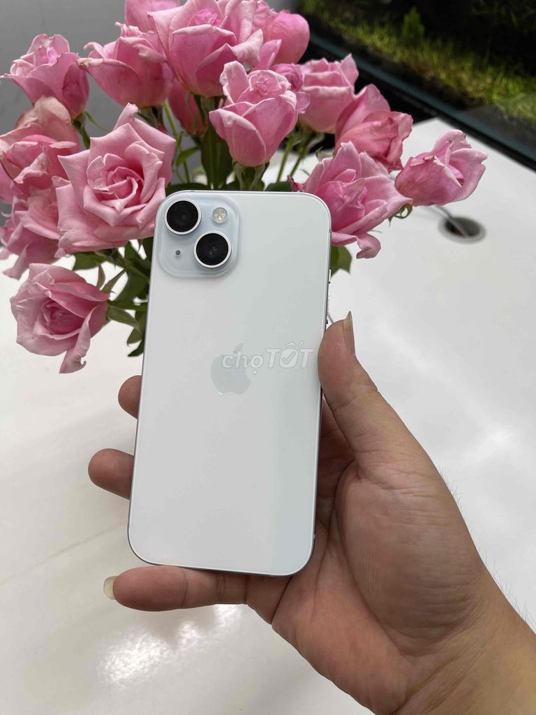 Iphone 15 thường 256g khay sim quốc tế Pin 100. Mua bán Điện thoại tại Quận Đống Đa Hà Nội được đăng bởi  Tuấn Apple  hình 1