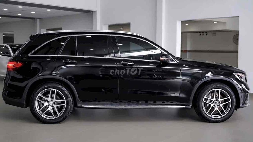 Mercedes GLC300 4MATIC 2019 Bao Check Test. Mua bán Ô tô tại Quận Bình Tân Tp Hồ Chí Minh được đăng bởi Hoàng Thọ hình 6
