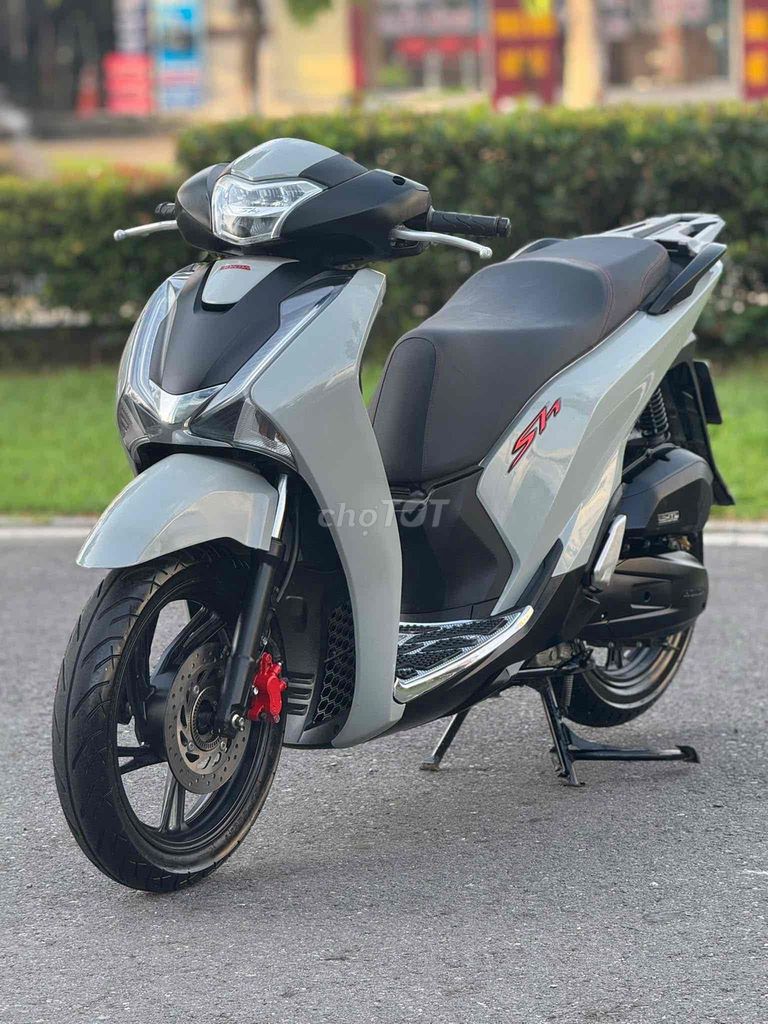honda- SH 125 ABS khoa ga. Mua bán Xe máy tại Quận Liên Chiểu Đà Nẵng được đăng bởi Mạnh hổ hình 5