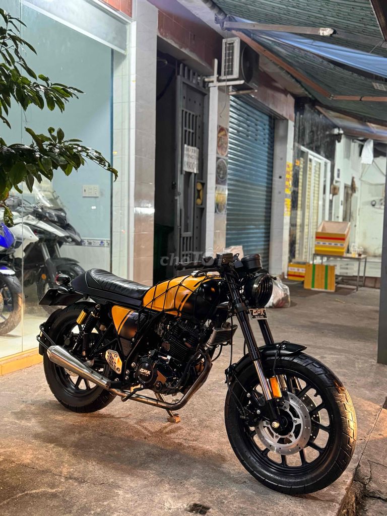 Cần bán GPX Legend 200 2020 Bs 00.678 9 chủ. Mua bán Xe máy tại Quận Bình Tân Tp Hồ Chí Minh được đăng bởi Việt Motor Bình Tân hình 1