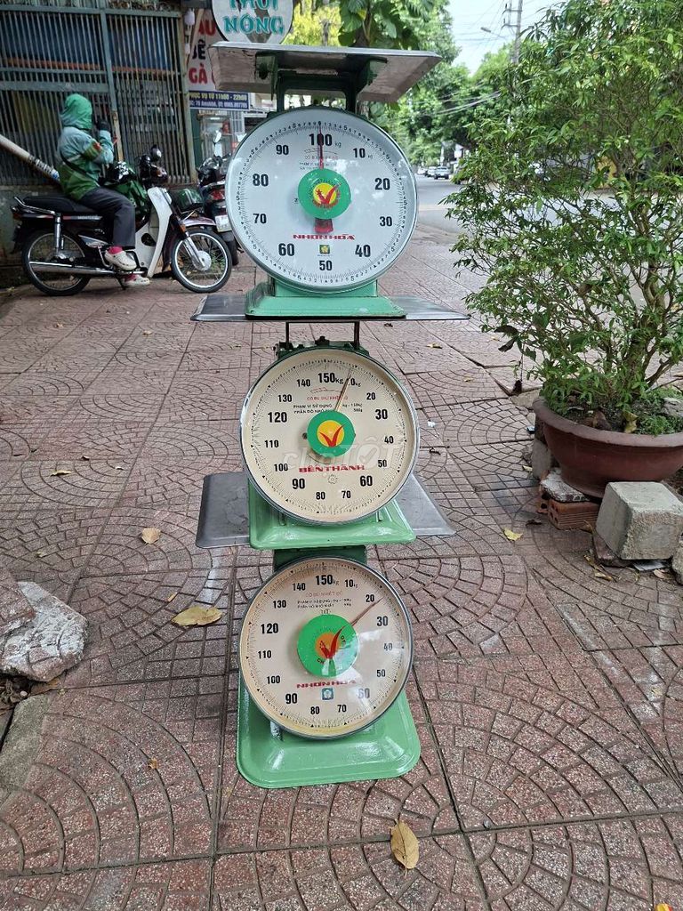 Cân đồng hồ Nhơn Hòa 150kg Xanh lá. Mua bán Nội thất, đồ gia dụng khác tại Thành phố Buôn Ma Thuột Đắk Lắk được đăng bởi trần thị kim nhung hình 1