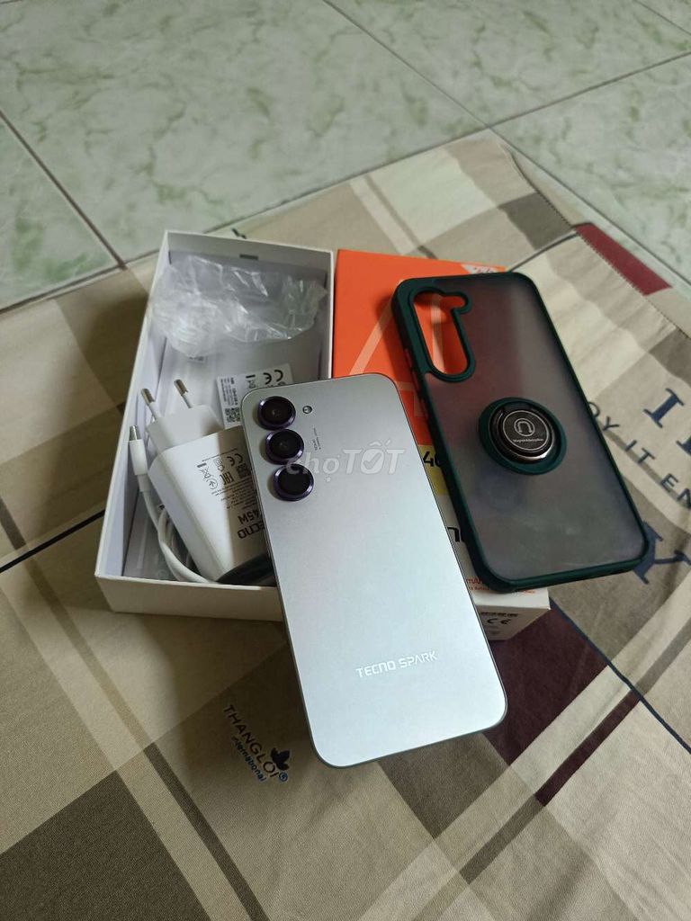spark 40pro titan fullbox 99% gl. Mua bán Điện thoại tại Quận Tân Phú Tp Hồ Chí Minh được đăng bởi hồi tưởng  hình 1