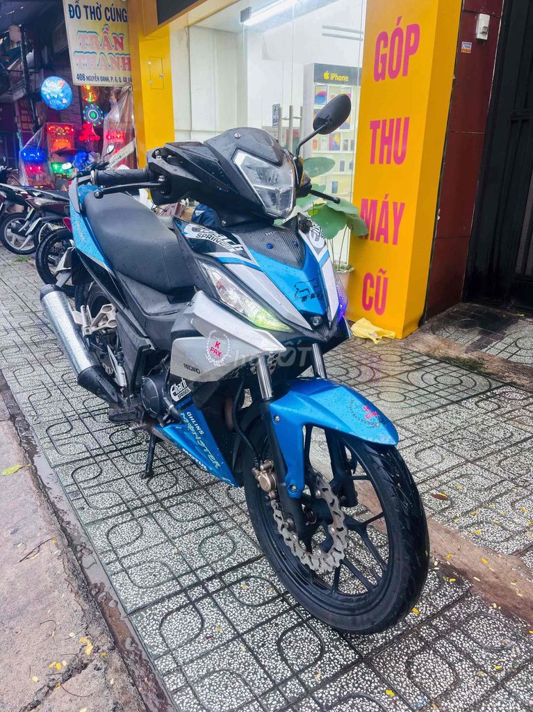 Honda Winner V1 2018 150i синий, черный, серебристый 76 462 км