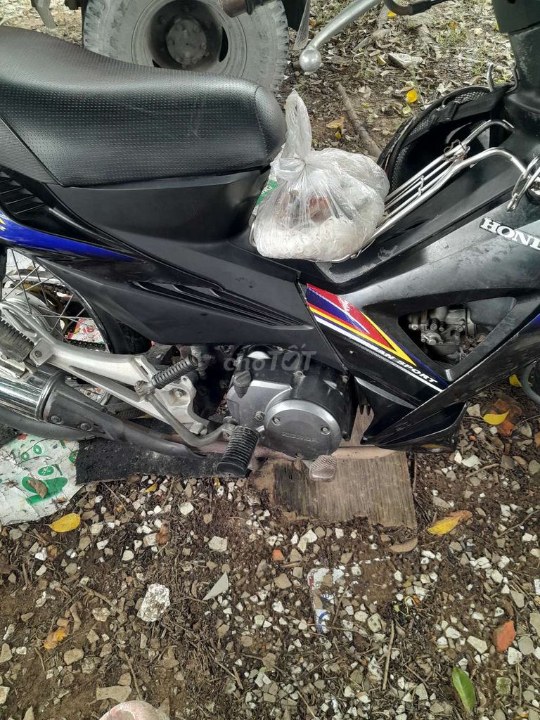 Nhà dư con xe chia lạ cho ae. Mua bán Xe máy tại Huyện Phong Điền Cần Thơ được đăng bởi Phong Dang Thanh hình 4