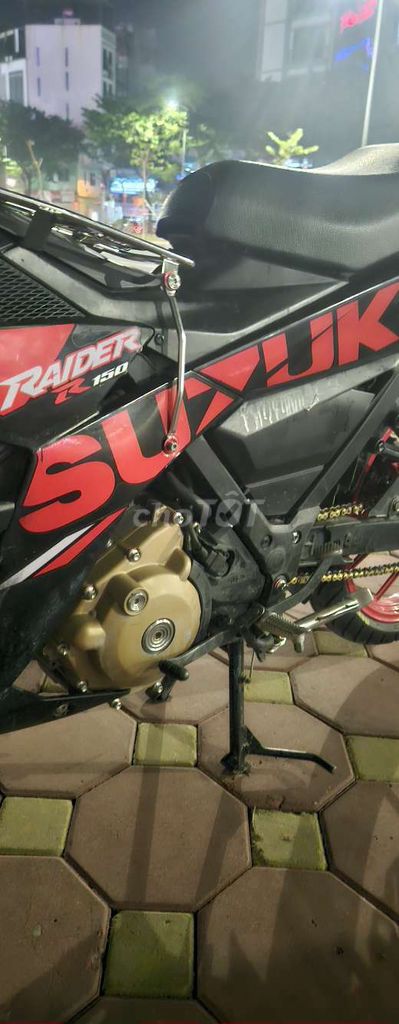 Suzuki Raider FI 2018, черный/красный, механика